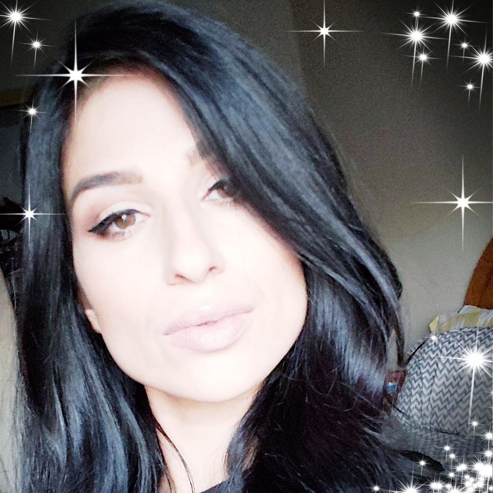 Meet your Posher, Jenny